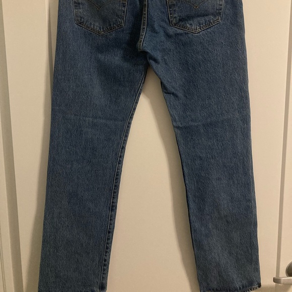 Levi’s 501 jeans. Size 32x32. - Picture 2 of 4